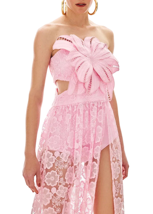  Robe longue bustier en dentelle florale avec fleur sculptée