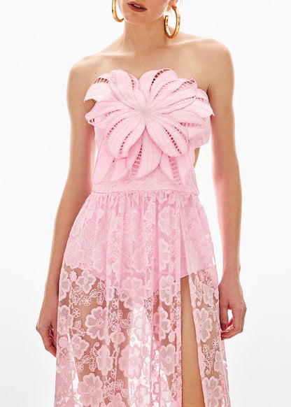  Robe longue bustier en dentelle florale avec fleur sculptée