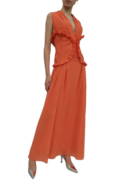 Robe longue fluide à décolleté profond avec taille plissée et volants