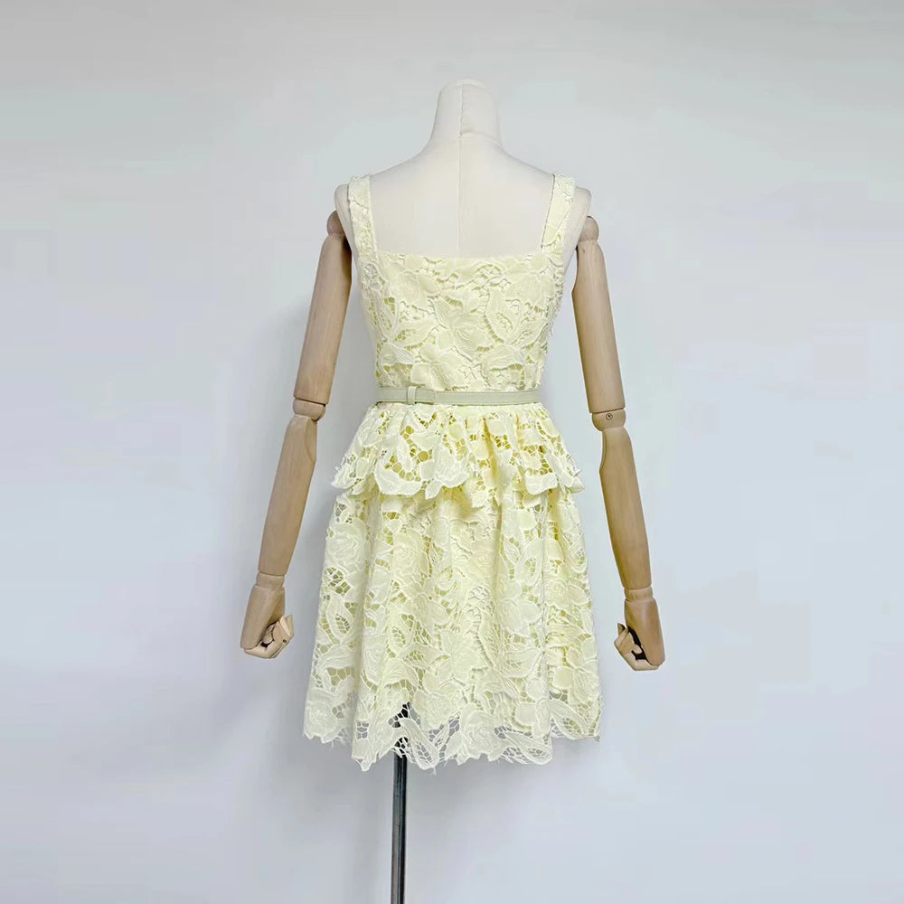 Magalie - Robe Courte à Volant En Dentelle Richelieu