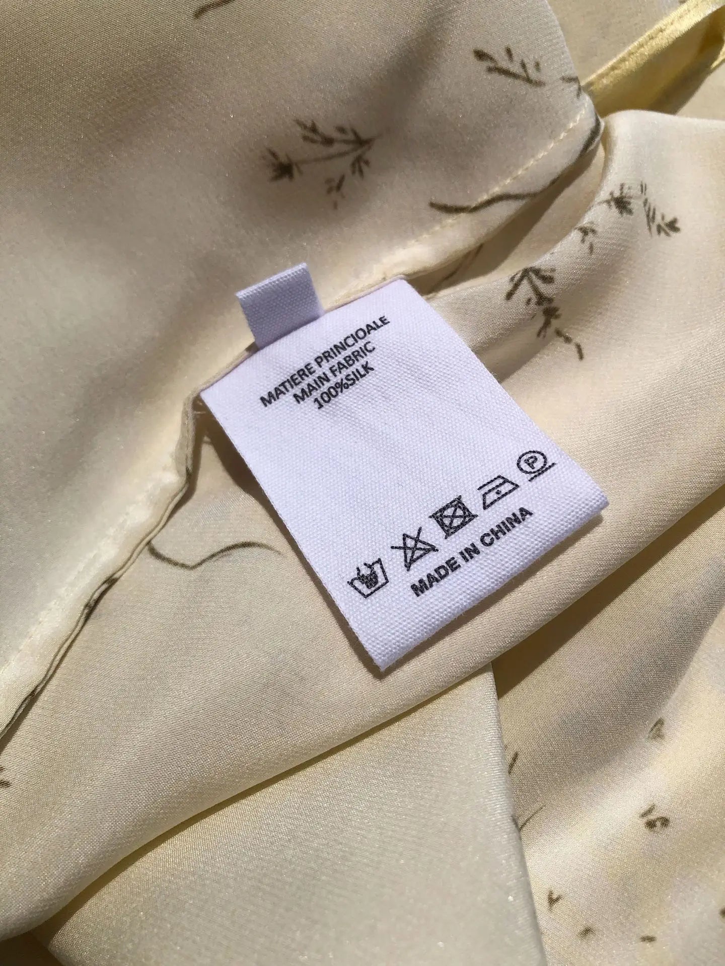 Robe Claire Sans Manches 100% Soie de Mûrier