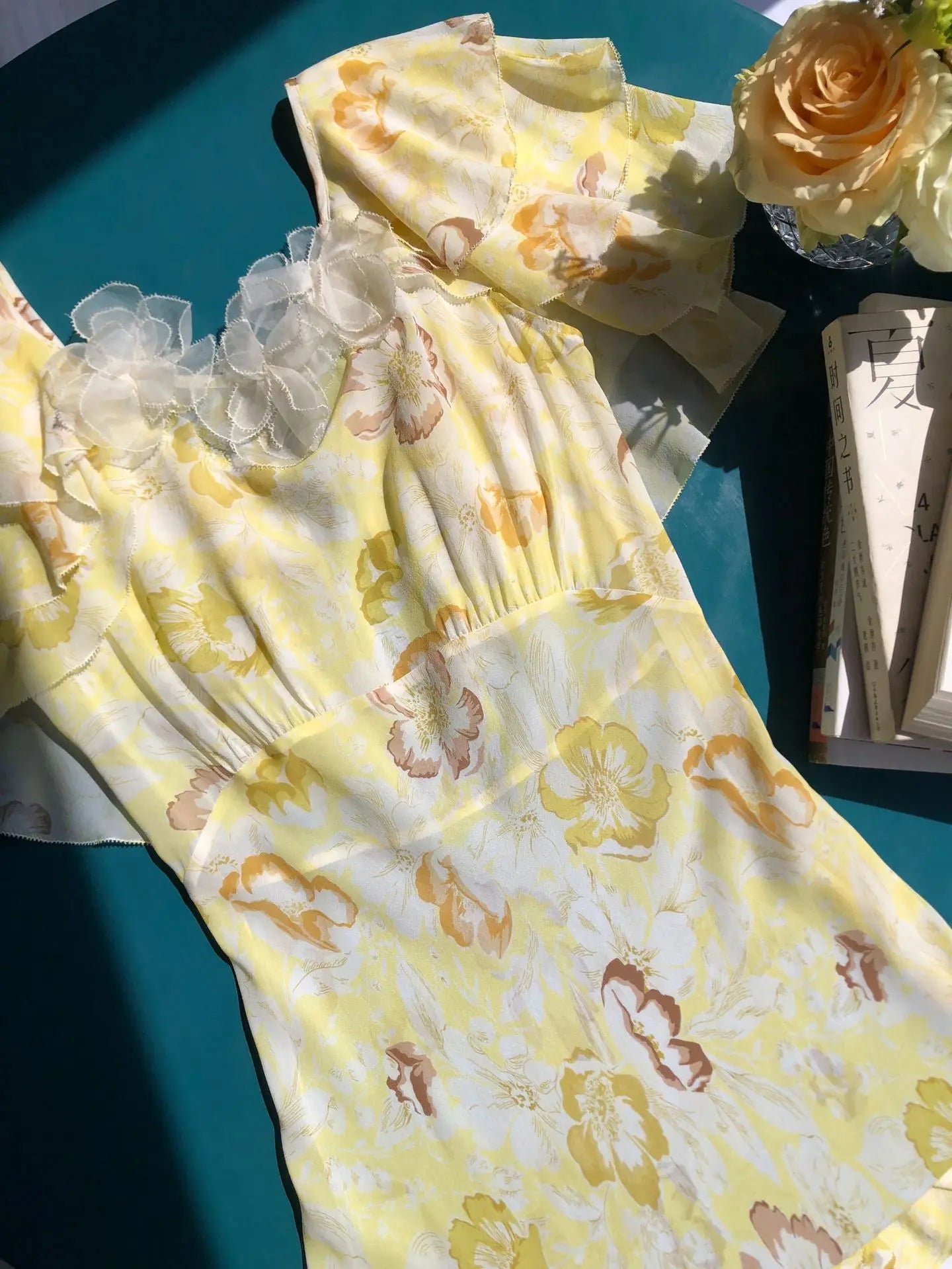 Robe Charlotte Manches À Volant 100% Soie De Mûrier