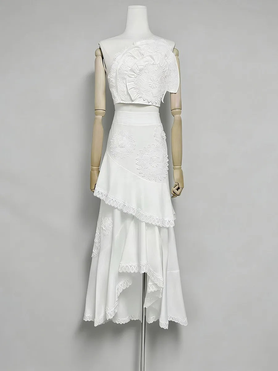 Carmen - Two-Piece Set with Skirt