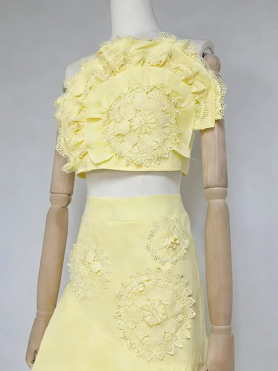 Carmen - Two-Piece Set with Skirt