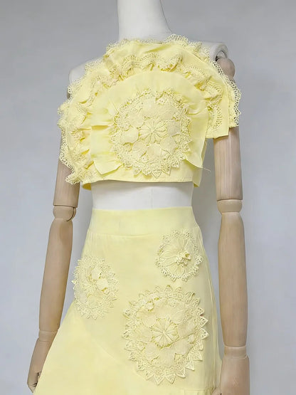 Carmen - Two-Piece Set with Skirt