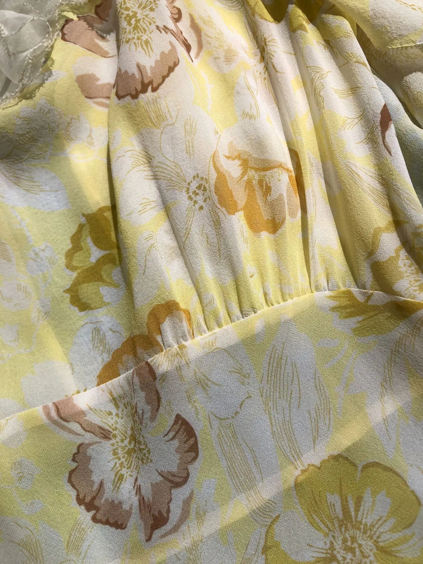 Robe Charlotte Manches À Volant 100% Soie De Mûrier