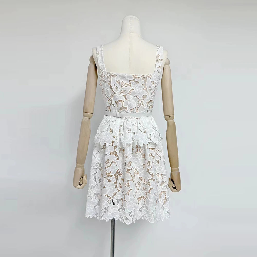 Magalie - Robe Courte à Volant En Dentelle Richelieu