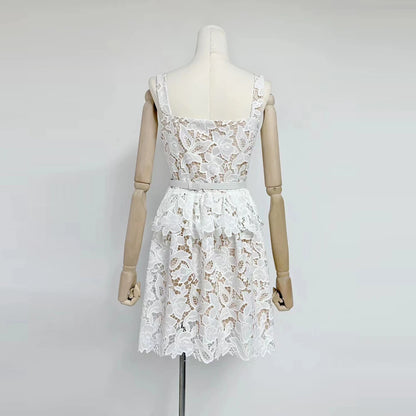 Magalie - Robe Courte à Volant En Dentelle Richelieu